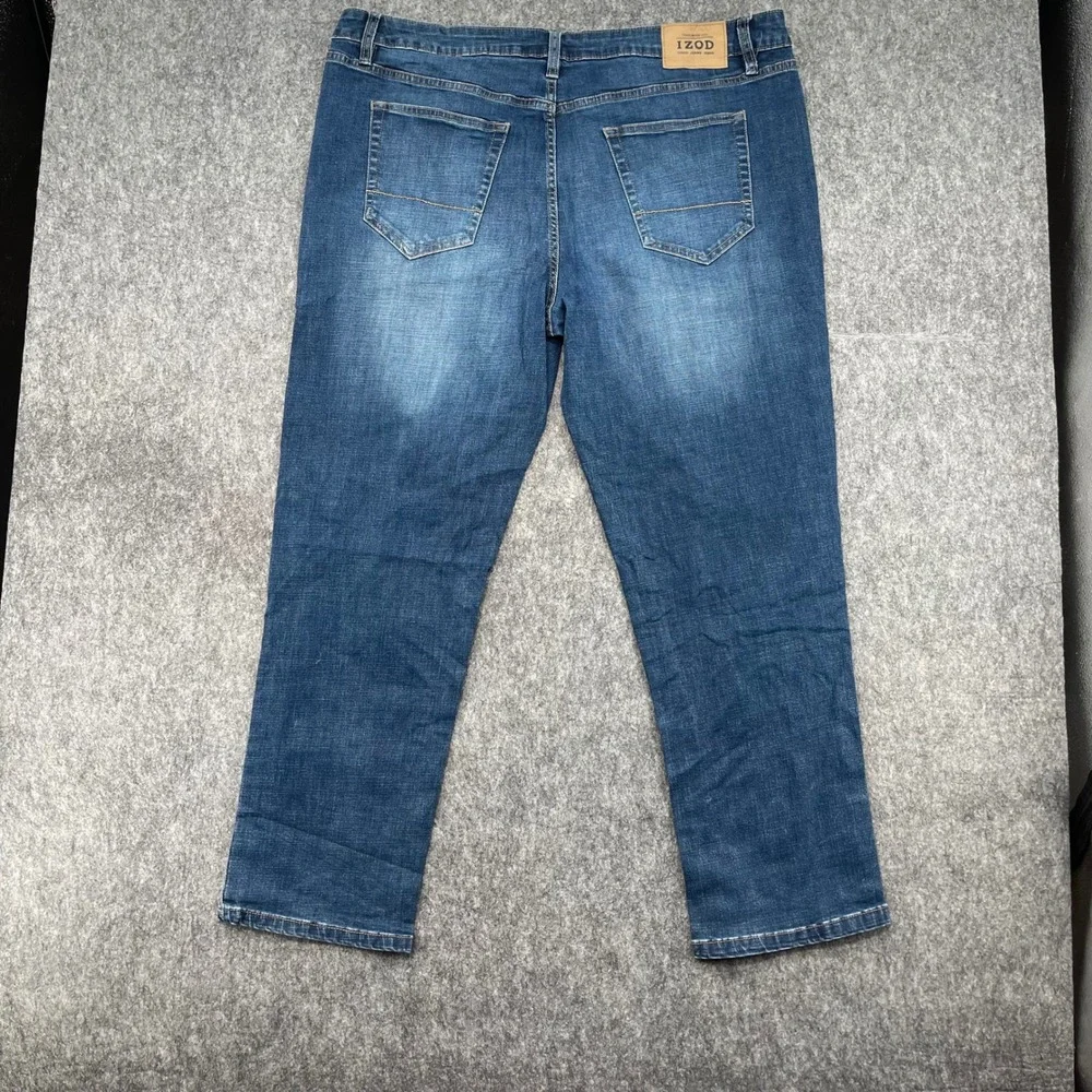 IZOD Jeans Mens 40x30 Comfort Stretch Straight Fit Medium Wash Blue Denim